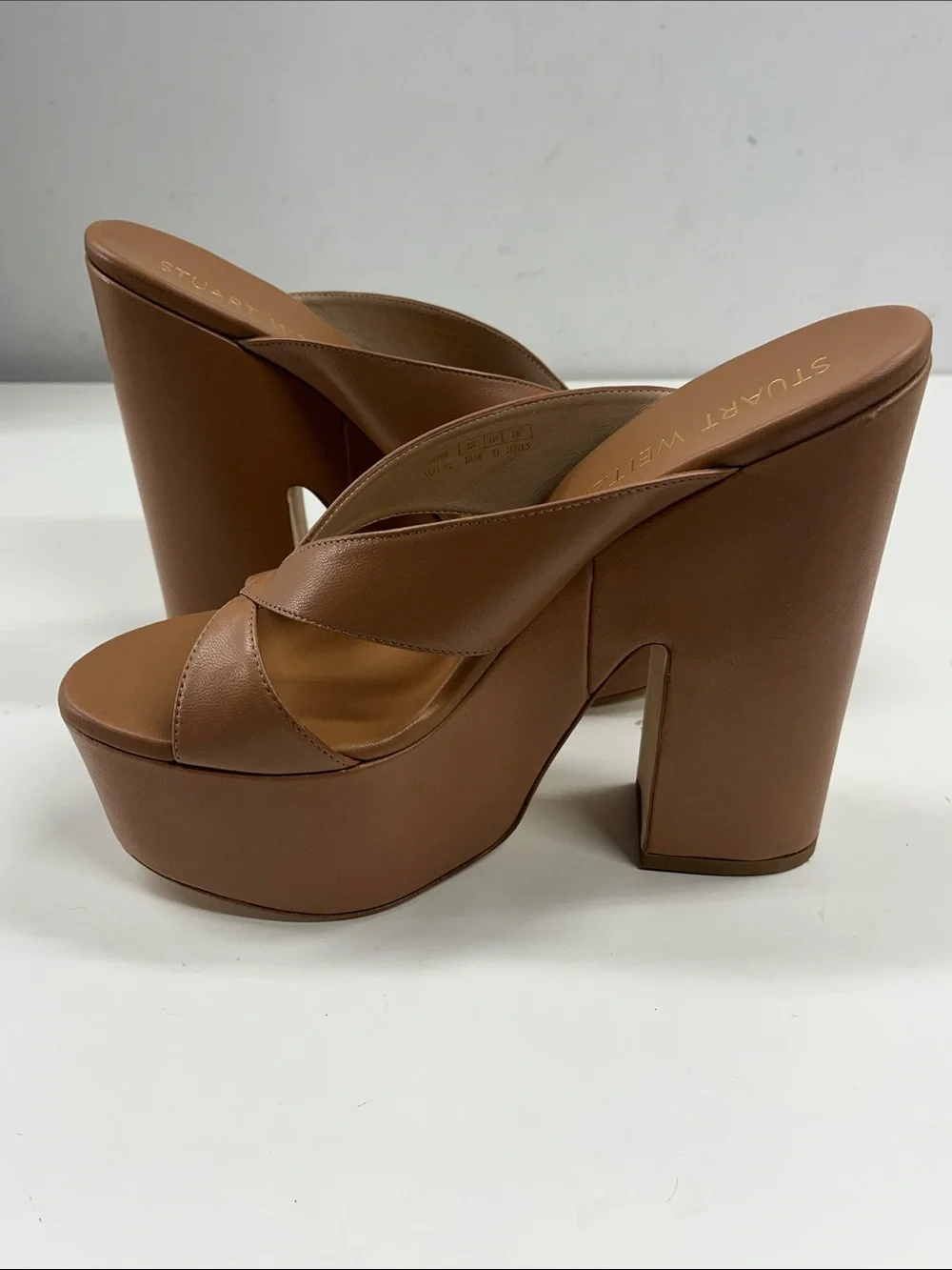 New STUART WEITZMAN Miami Sohigh Crisscross Platform Sandals Size 10.5